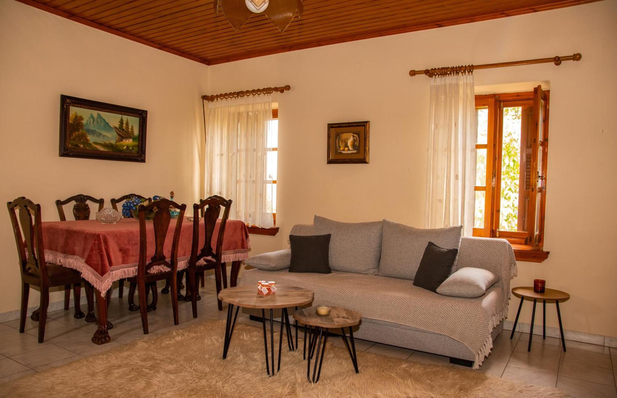 La Casa De Vacation Villa Lafkos Luaran gambar