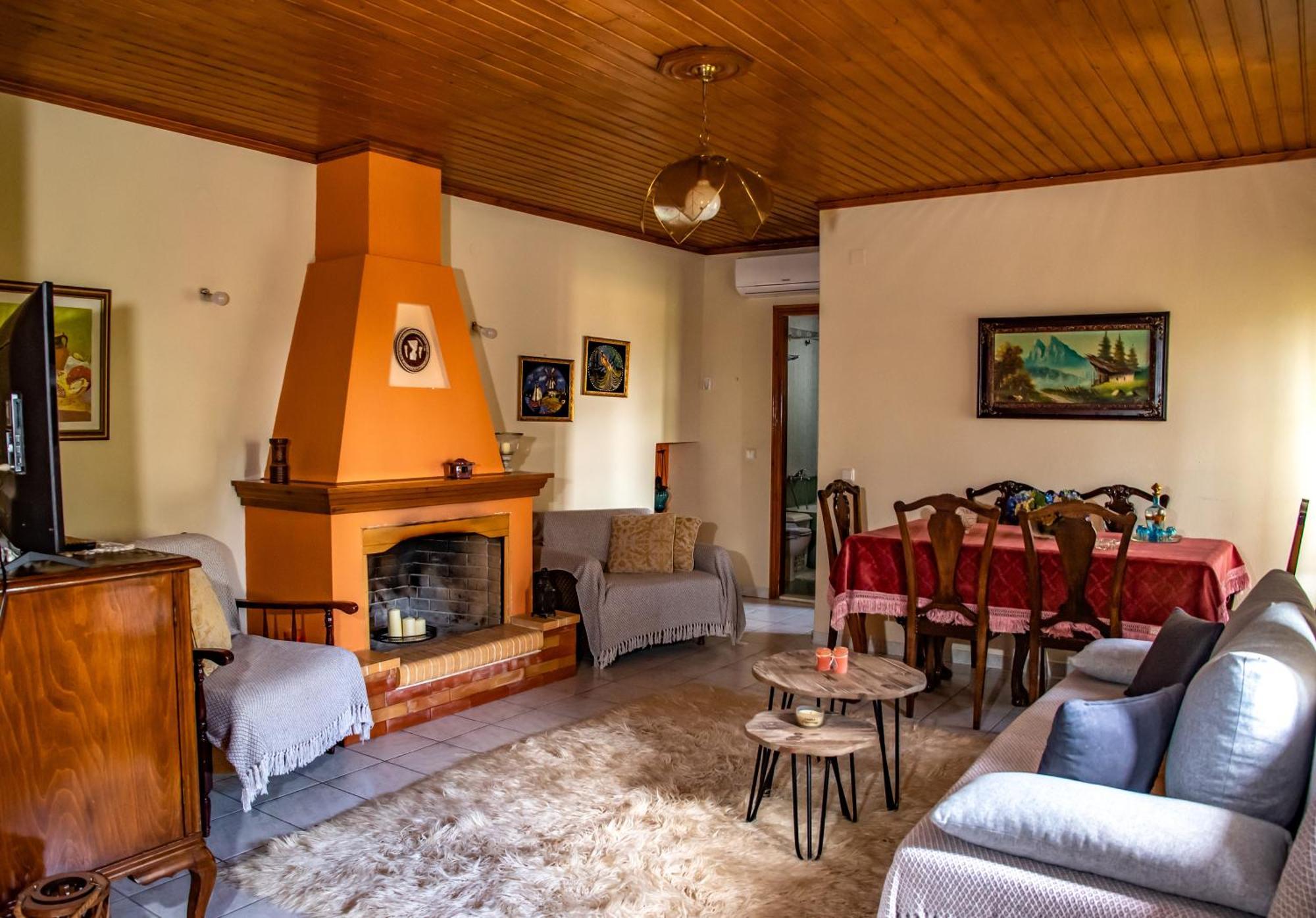 La Casa De Vacation Villa Lafkos Luaran gambar